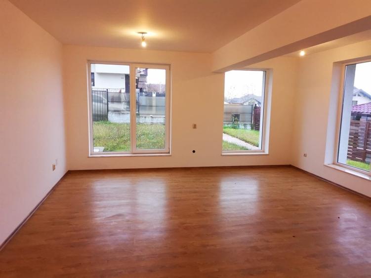 Vila P+E, Stefanesti - Cetate, teren 543 mp - 2