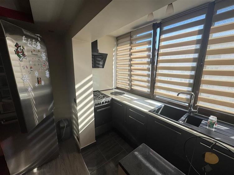 Apartament 3 camere, renovat, mobilat, zona Bucegi- Brailei - 2