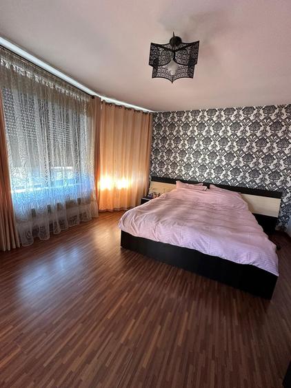 [SECTOR 3] Vila P+1+M cu 5 camere, Teren 182 mp - MOBILATA - - 4
