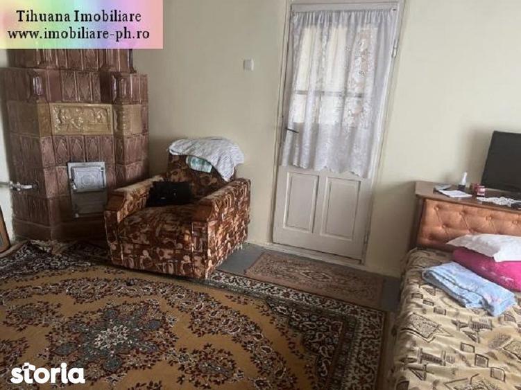 Casă cu 5 camere cu Teren 800 Mp în Păulești