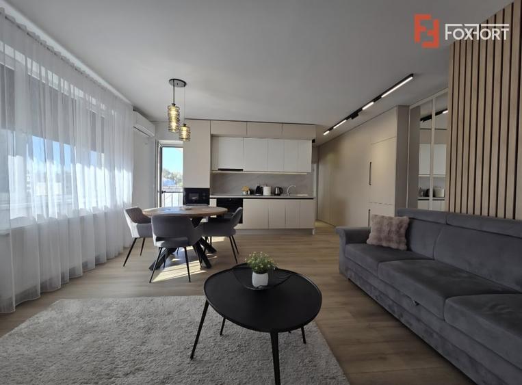 Apartament cu 3 camere decomandat, mobilat în Malul Mureșului