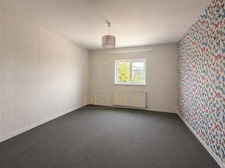 Spațiu comercial, de 470 mp, în Moșnița Nouă