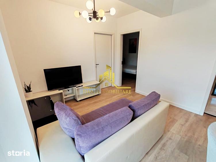 Apartament cu 3 camere semidecomandat în Florești
