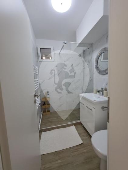 Apartament cu 2 camere decomandat în Centrul Civic