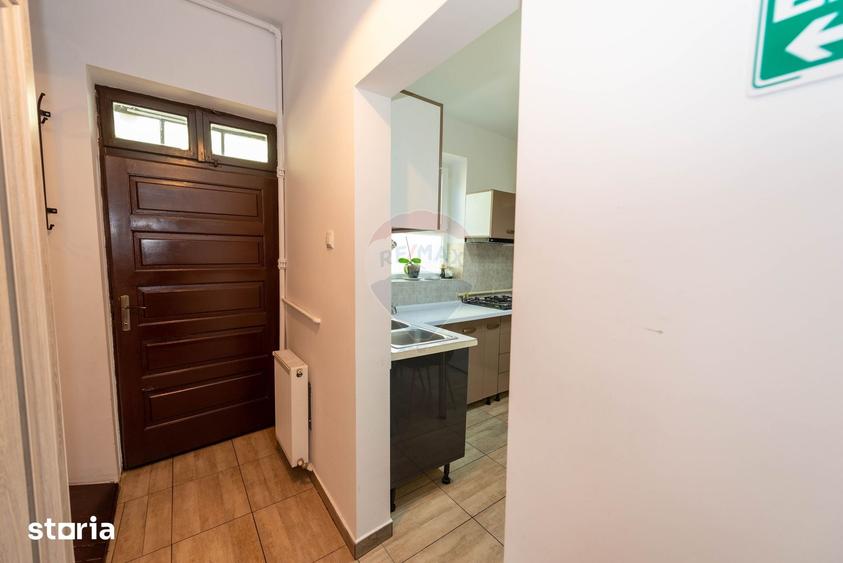 Casă cu 3 camere cu Teren 145 Mp în Tei