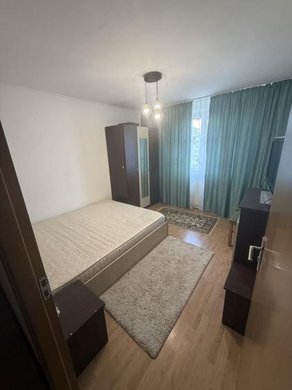 Propietar vand apartament 3 camere Zona Crangasi. - 15