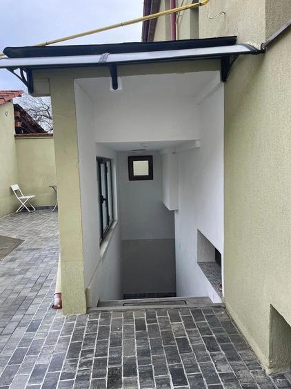 Apartament cu 3 camere decomandat în Iosefin
