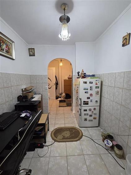Apartament cu 2 camere semidecomandat în Metalurgie