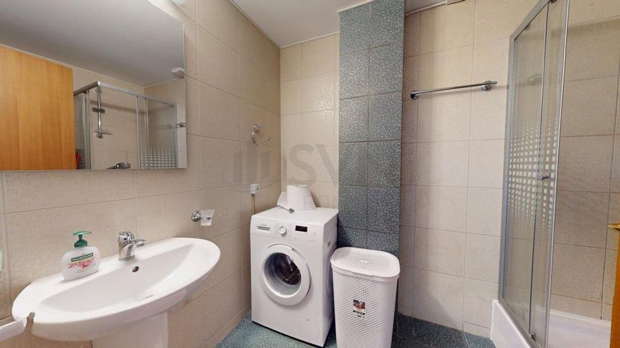 Apartament cu 3 camere semidecomandat, mobilat în Aviatorilor