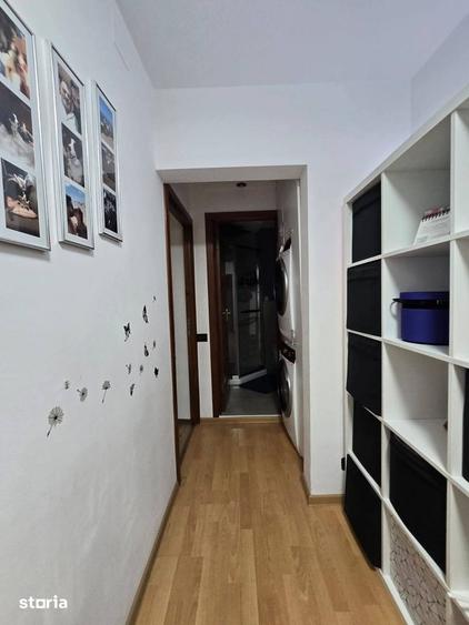 Apartament cu 4 camere decomandat în Baicului