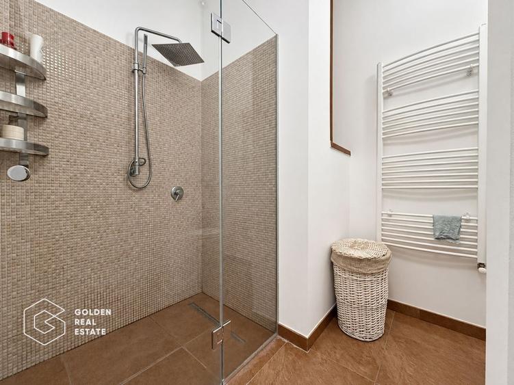 Apartament cu 3 camere decomandat, mobilat în Ultracentral