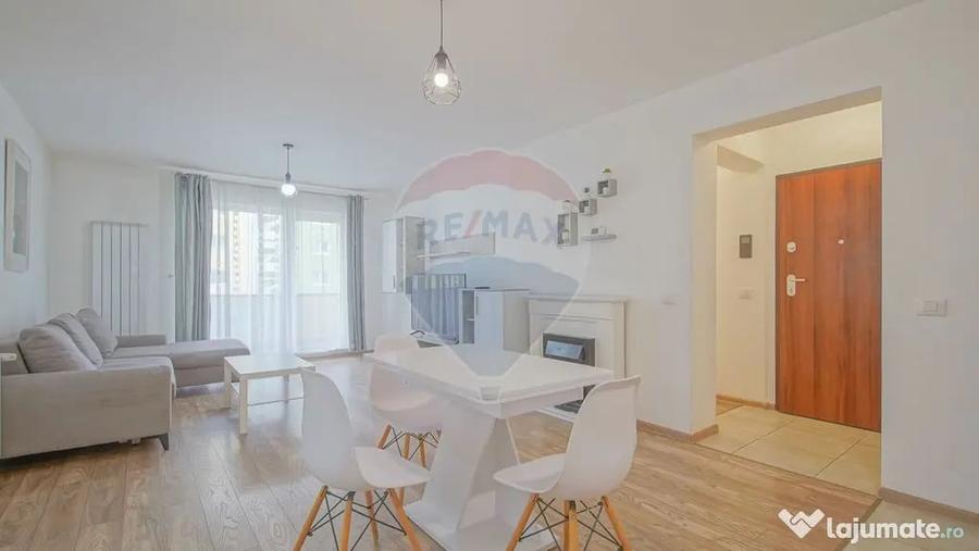 Apartament cu 2 camere decomandat în Central