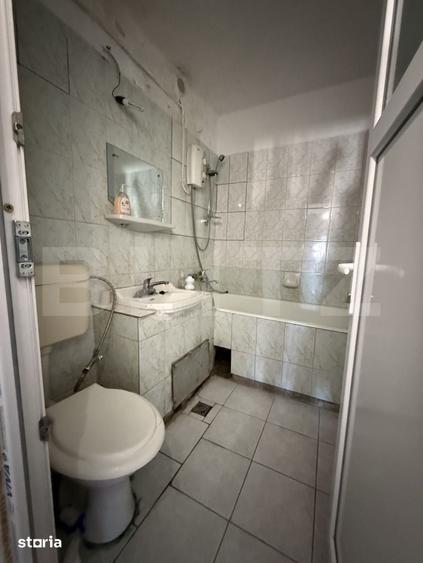 Apartament cu 3 camere decomandat în Micro 3