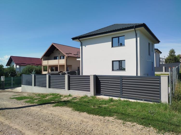 Casă cu 3 camere în Burdujeni