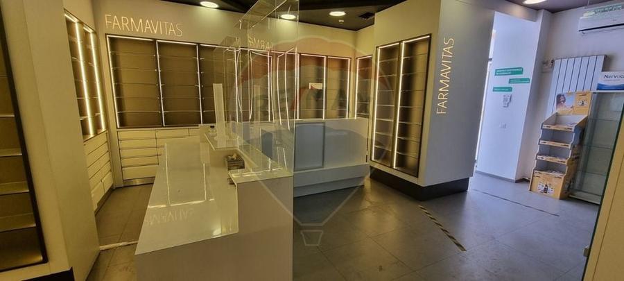 Spațiu comercial, de 143 mp, în 1 Mai