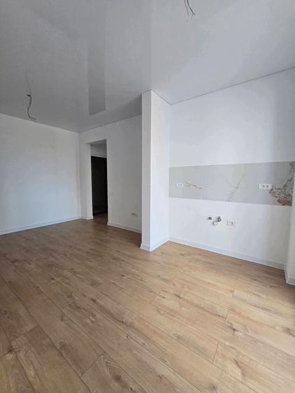 Apartament cu 2 camere decomandat în Dobroești