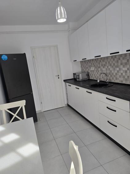 De inchiriat apartament 2 camere - 5