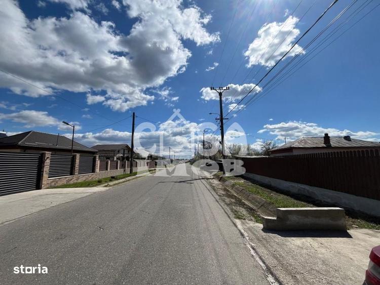 Casa parter + anexa renovata cu teren la strada - 1