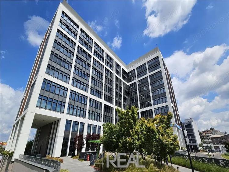 Spatii birouri de clasa A de la 298 mp - 2