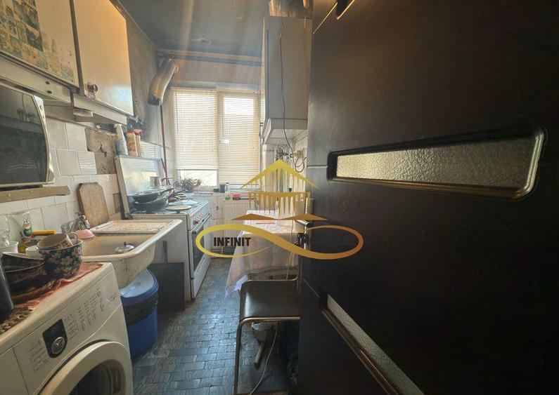 Apartament cu 3 camere de vanzare Bacau - 4