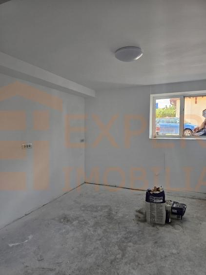 Casa situata in zona Tomis I - Trocadero, Constanta - 20