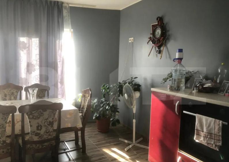 De vanzare casa 4 camere , zona Paulesti - 1