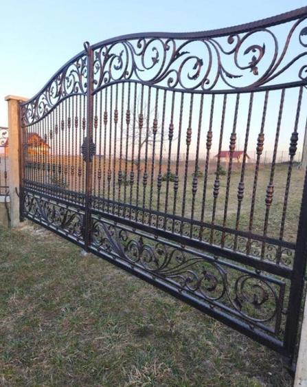 Casa finisata, teren 2500mp, Marginea - 29