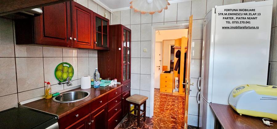 Apartament 3 camere, etaj 2, Precista, zona Scoala nr.4 - 11