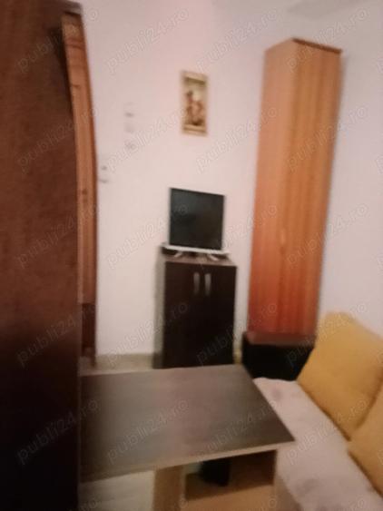 Garsoniera in centrul Craiovei - 2