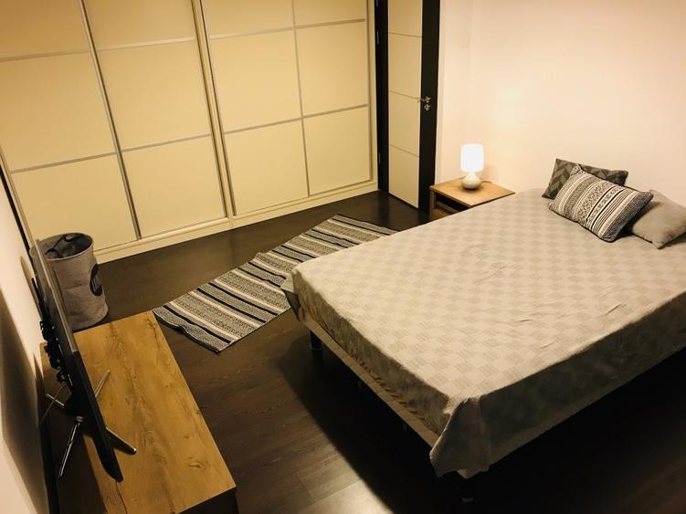 Garsoniera renovata, complet utilata si mobiliata + loc de parcare - 2