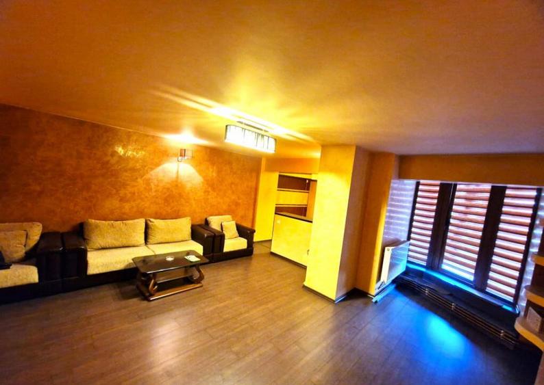 Apartament 3 camere, Targu Jiu - Bld. Republicii - 9