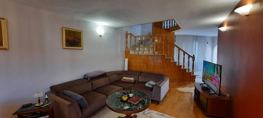 De vanzare casa 5 cam, singur in curte, Cal. Voinicenilor, Zona Horgosa - 10