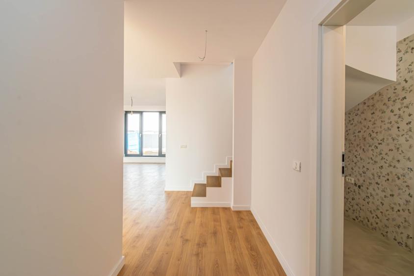 O casă sub propria ei lună - 6