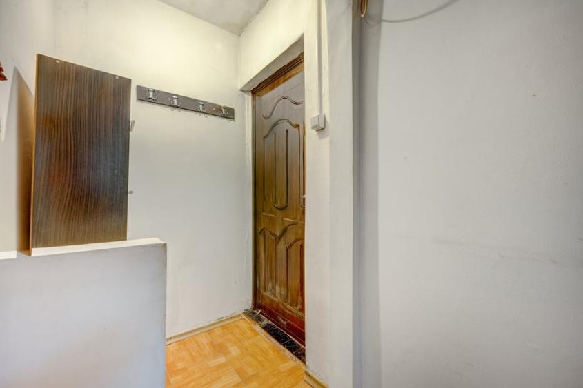 CAROL - REGINA MARIA, CASA 63 MP! - 3