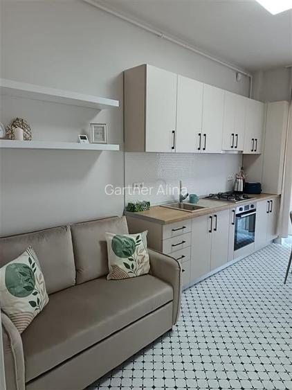 Apartament modern cu o camera balcon loc de parcare Zona Brana