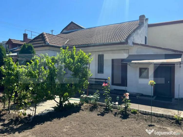 Casa de vanzare, cu 3 camere, 85 mp, zona semicentrala - 7