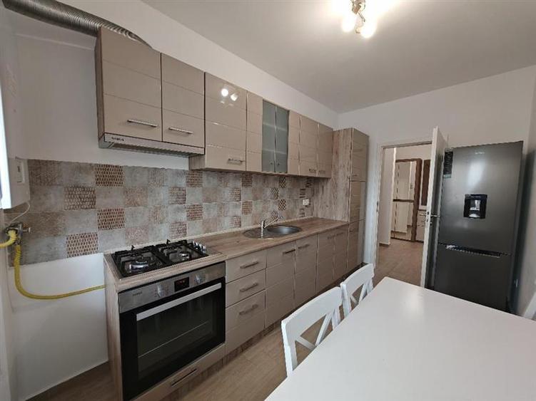 Inchiriem Garsoniera, Moderna, Decomandata, Sanpetru Residence - 8