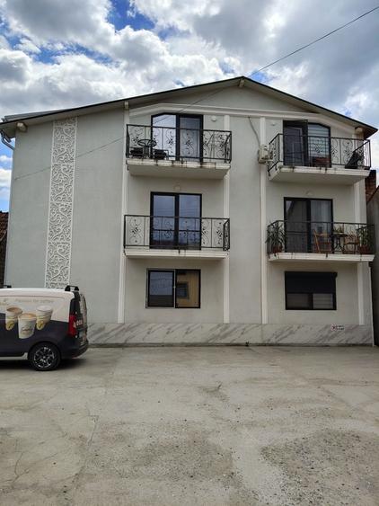 Inchiriez apartament cu 2 camere - 2