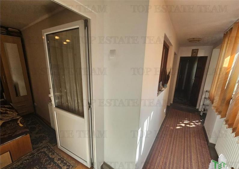Casuta 3 camere placa peste etaj zona Margeanului - 11