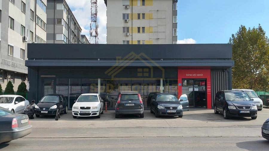 Spațiu comercial, de 600 mp, în Central