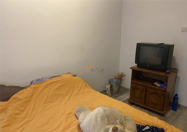 Apartament 2 camere , zona centrala - Scoala nr 10,etaj 2/8 - 7