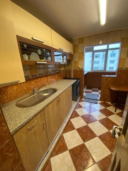 Lacul Tei, Facultatea de Constructii, 3 camere de inchiriat - 8