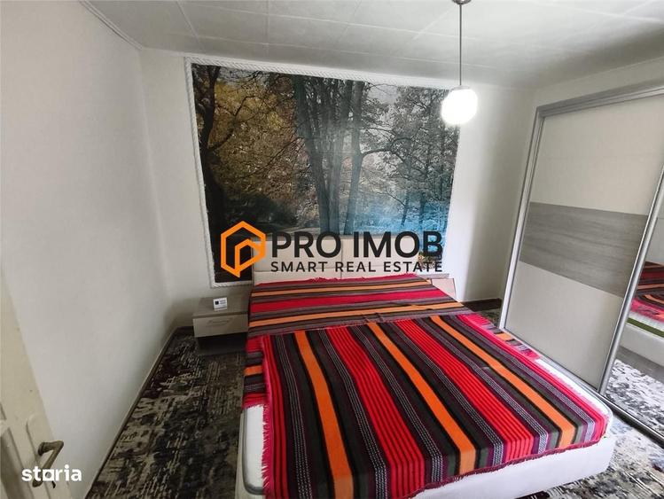 Casă cu 3 camere decomandat în Băceni