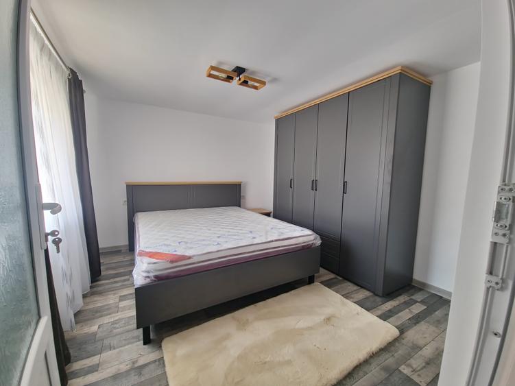 Casa individuala 3 camere foisor acoperit curte  km 4 - 16