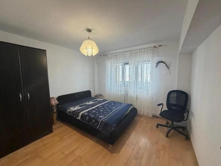 Apartament 3 camere , central , Radauti - 7