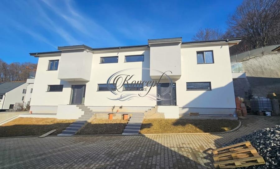 Duplex finisat, cu panouri 15 KW, Floresti-Tauti - 13