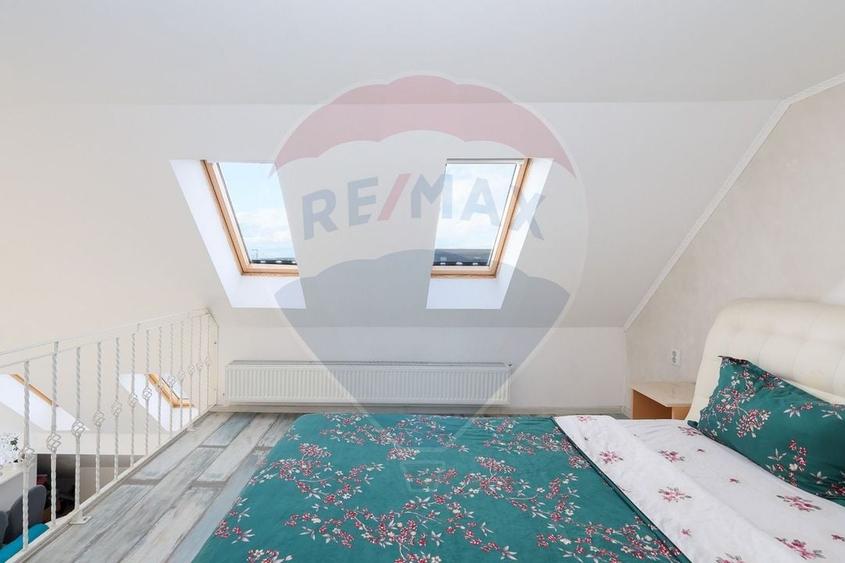 Apartament modern 3 camere de vanzare in zona Tractorul - 12