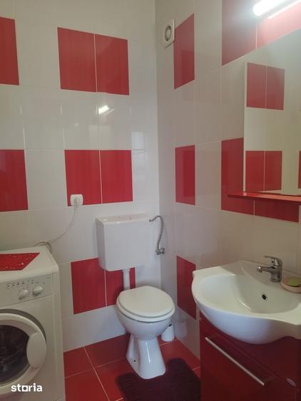 Apartament in bloc nou, zona centrala,str Traian - 12