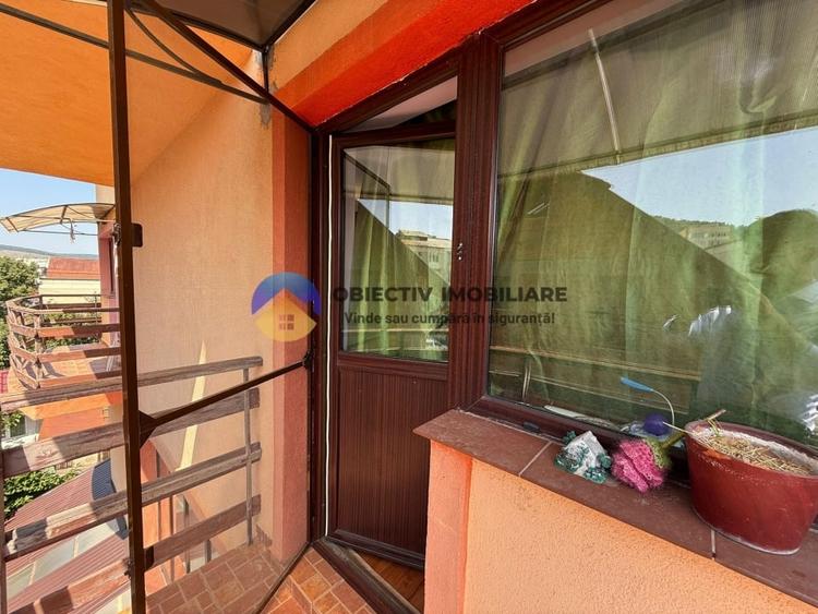 Casa de vanzare / 3 nivele / Piatra Neamt - 14