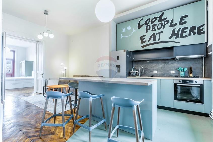 3 cam, 2 bai, 115mp, Ultracentral, la cheie, parcare inclusa, com 0 - 1